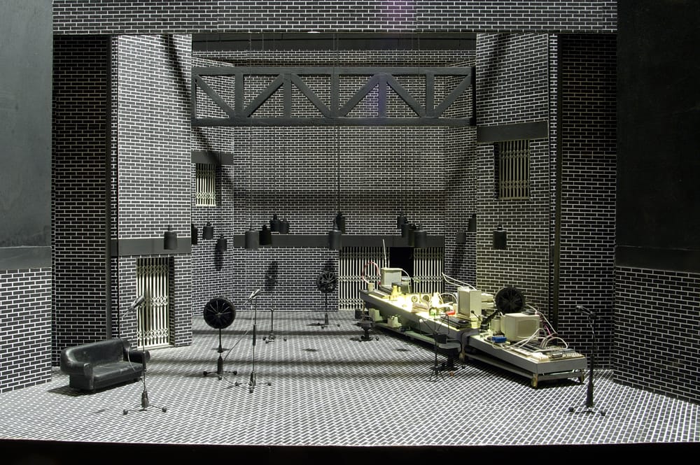 Макет к спектаклю «Синтезатор любви». 2002 г., театр им. Маяковского. реж. Л.Хейфец.740х820х510 мм.