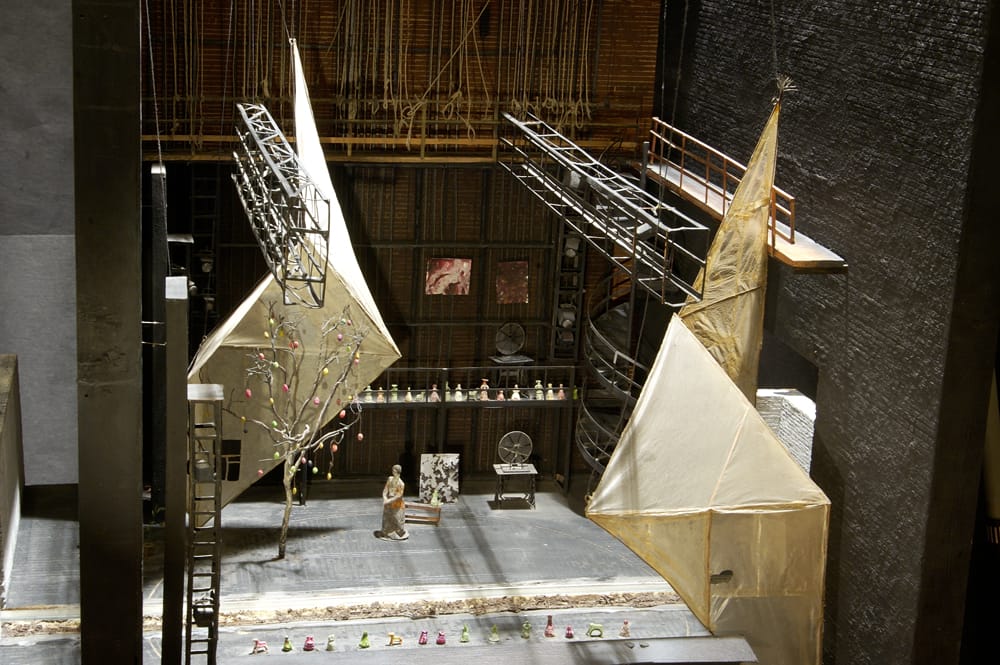 Макет к спектаклю «Гроза» А. Островского в Авиньоне 1997 г. Режиссер К. Гинкас. Фотография С. Бархина