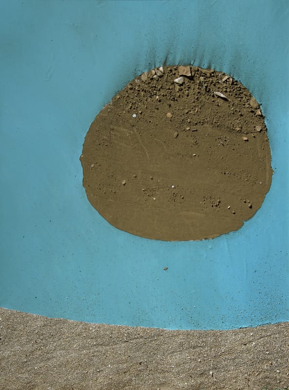 АТЛАНТИДА УЛЕТАЕТ ОТ ПАЛЕСТИНЫ. 1989г. Холст, масло, земля островов Карнаты в Хорватии, земля Кесарийского побережья, клей ПВА. 112х85 см.