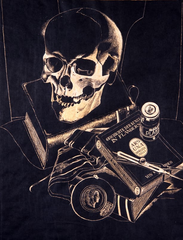 Череп. 37х27 см. 1970 г., черная бумага, темпера-бронза.